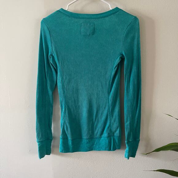 Vintage Kirra Y2K Thermal Babydoll Top Womens Small Green V-Neck Long Sleeve - Picture 2 of 7